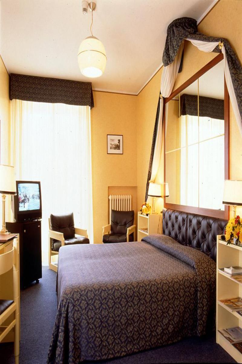 Hotel & Residence Dei Duchi อูร์บีโน ภายนอก รูปภาพ